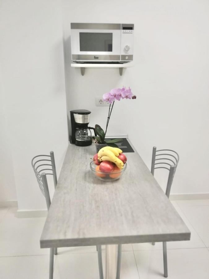 Modern Loft With Terrace In Pedestrian Street Next To Las Canteras Las Palmas de Gran Canaria